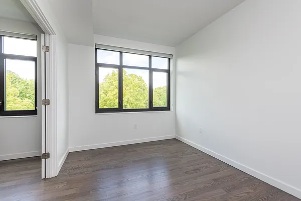 Rented by Nooklyn NYC LLC | media 16