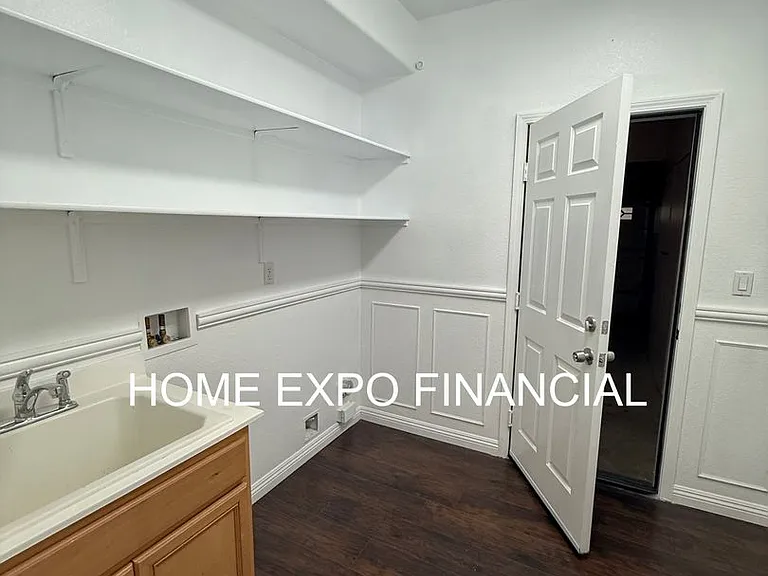 1456 Moonlight Dr — Photo 55
