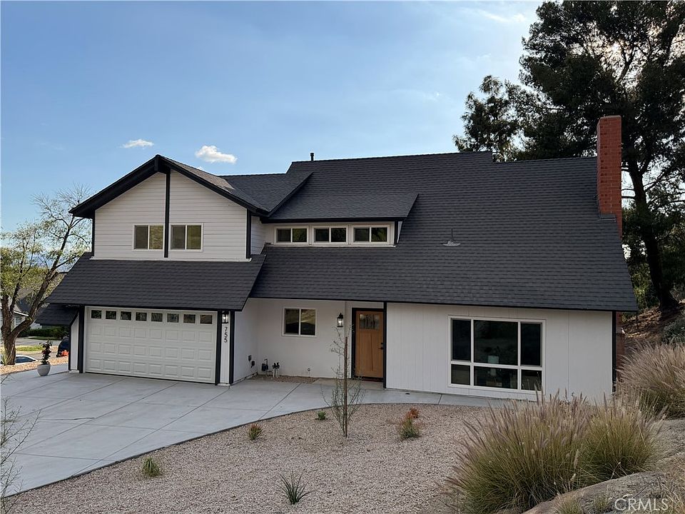 1st image of 755 Huston Dr