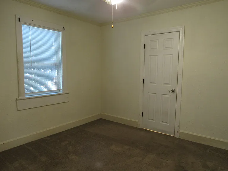 828 Park St #828 — Photo 5