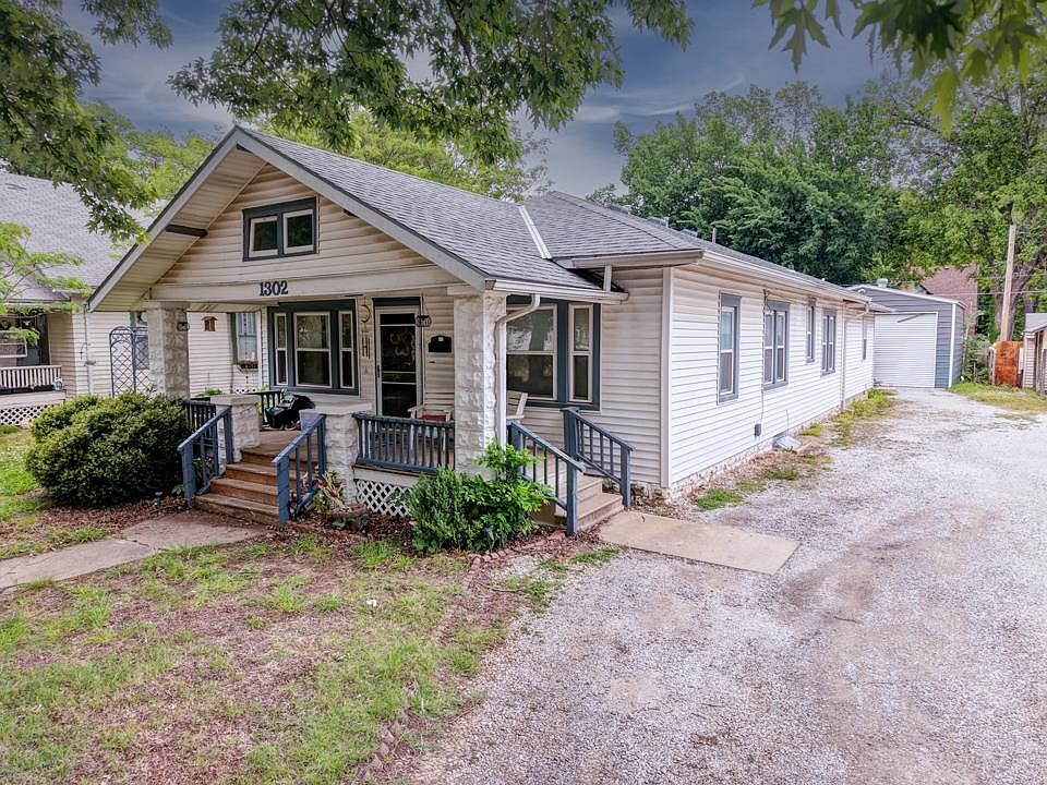 1st image of 1302 Hackney St