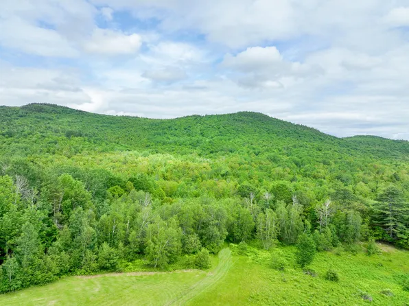 13AB Common Road, Dixfield, ME 04224