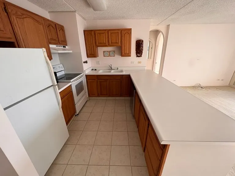 411 Hobron Ln #3704 — Photo 8