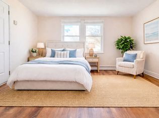 141 Beach 95 St #1A, Far Rockaway, NY 11693