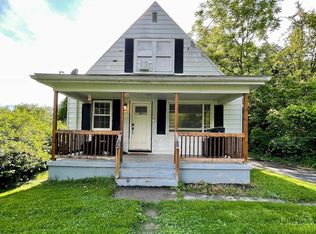 2718 Warm Springs Ave, Huntingdon, PA 16652