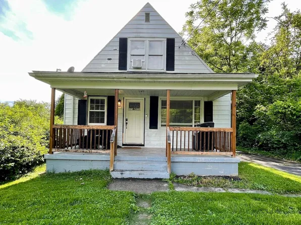 2718 Warm Springs Ave, Huntingdon, PA 16652