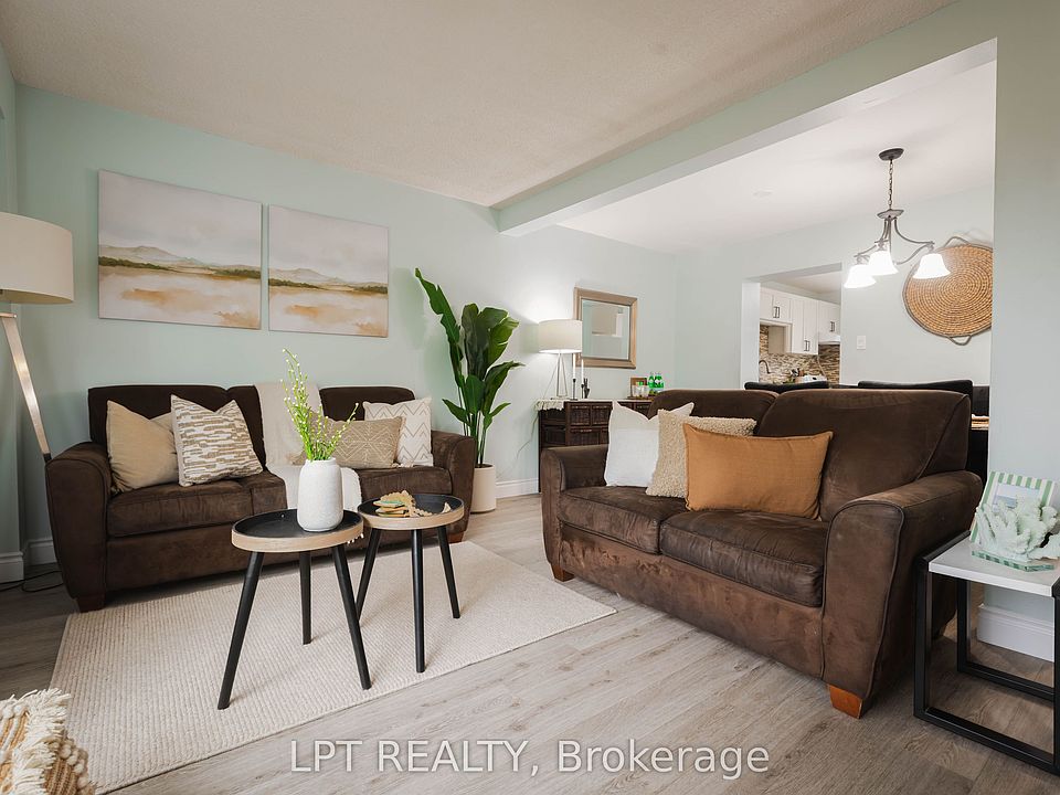 1st image of 318 W Laurier Ave #3
