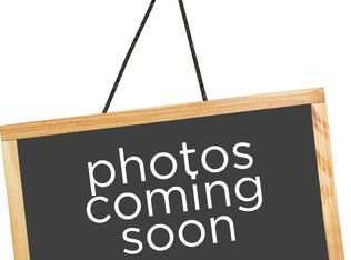 9551 McLeod Rd, Mobile, AL 36695