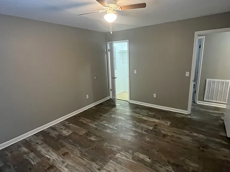 319 Mill Trace Dr #B — Photo 14