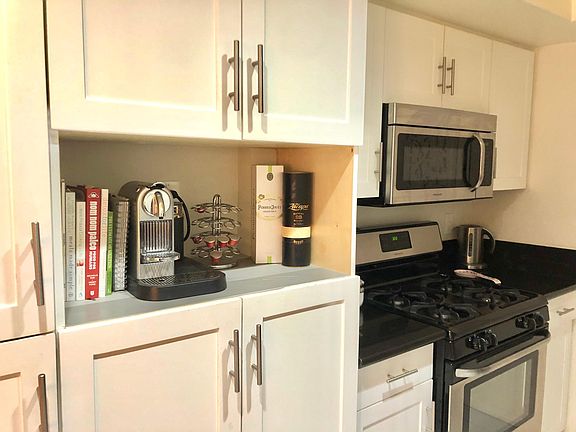 4th image of 14311 Dickens St APT 103