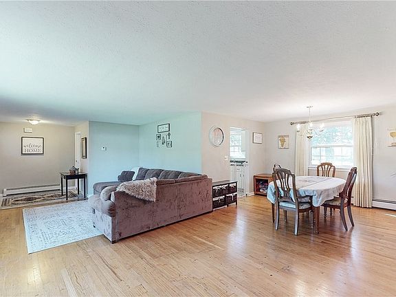 5th image of 11508 Willow Hill Dr
