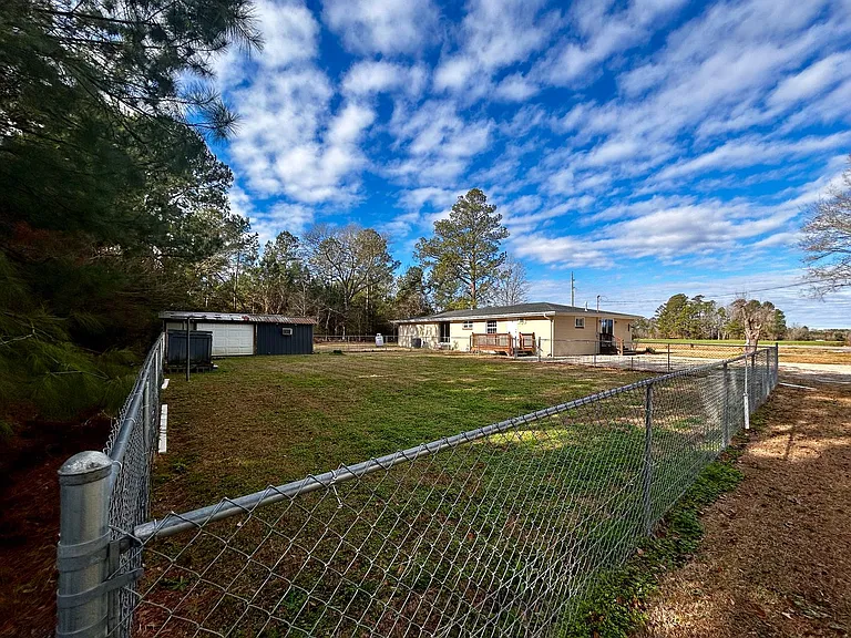 718 Camp Swamp Rd — Photo 6