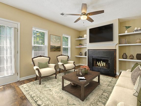 Imagine a cozy sitting area off the kitchen (staged)