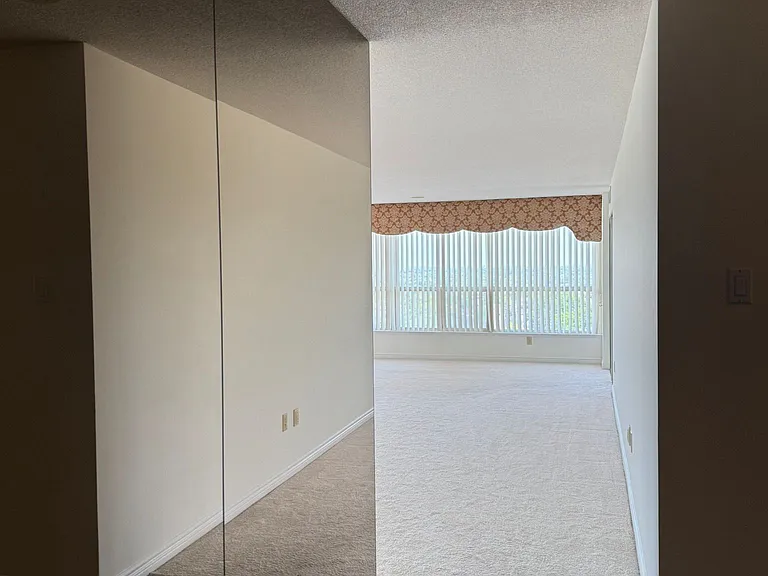 7300 Yonge St #1604 — Photo 8
