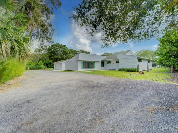 4706 Palmetto Drive, Fort Pierce, FL 34950