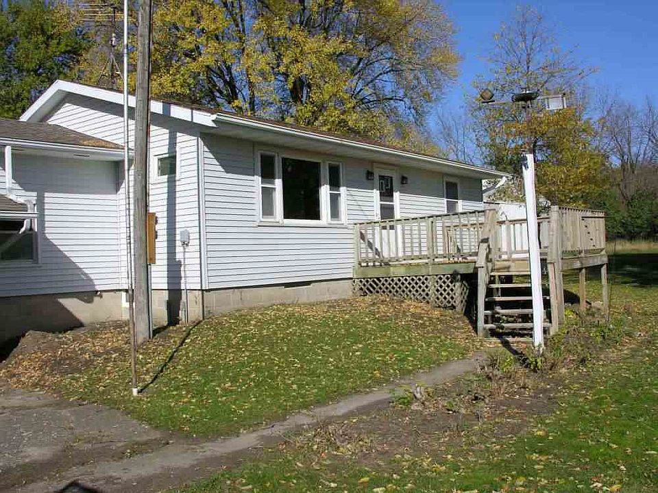 2nd image of 2391 Odessa Ave