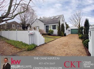 36 Linden St, Middletown, RI 02842