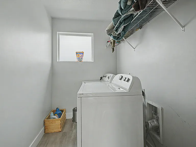1531 W Stone Gate Dr — Photo 6