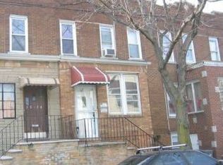 7032 69th Pl, Ridgewood, NY 11385