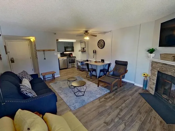 1318 Silver Crk, Snowshoe, WV 26209