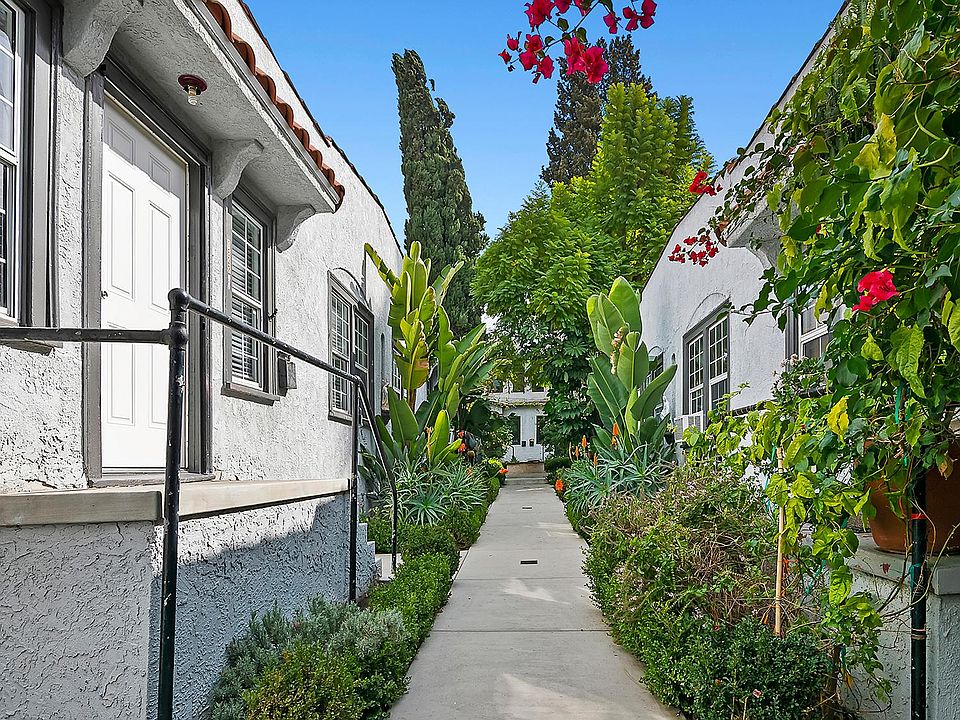 Courtyard Entry
