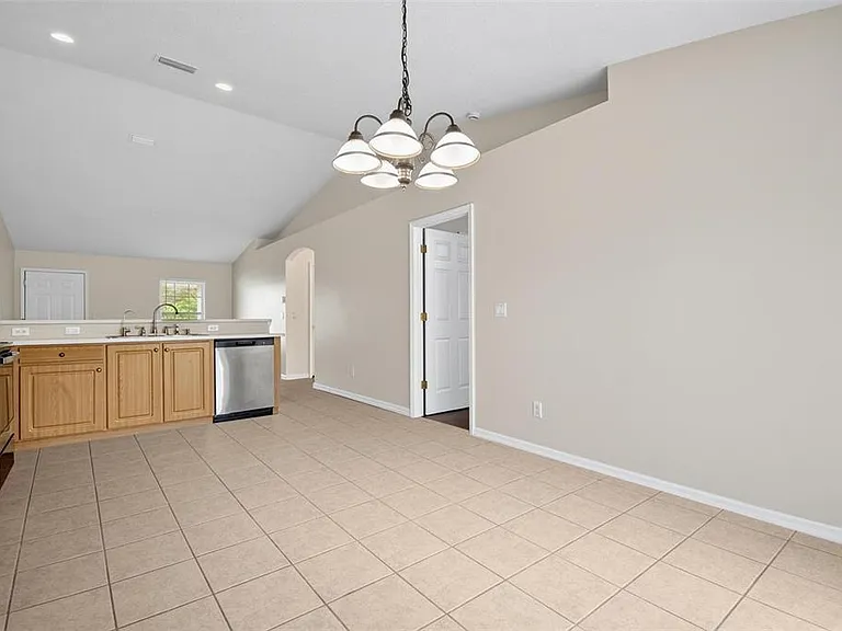 83 Lynbrook Dr #A — Photo 20