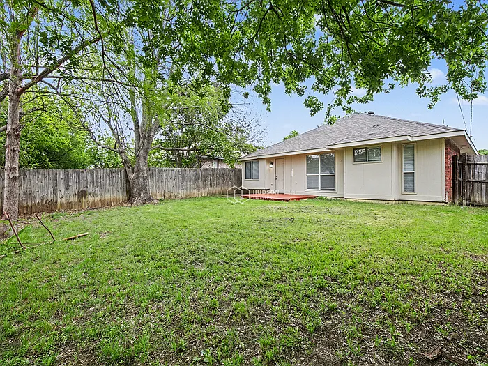 5210 Livermore Dr — Photo 17