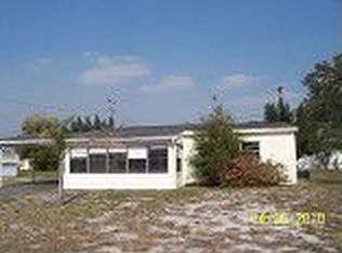 447 Raymond Ave, Frostproof, FL 33843