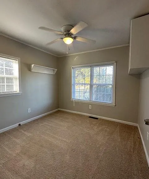 1209 Lawhorn Rd — Photo 24