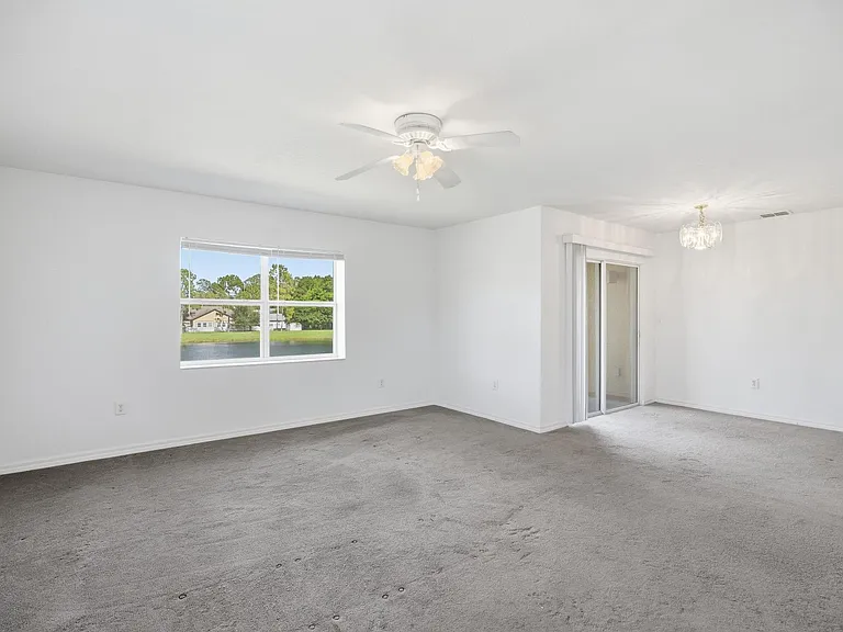4600 E Moody Blvd #1P — Photo 15