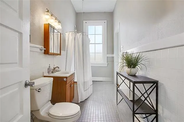 1216 Treme St #A — Photo 9