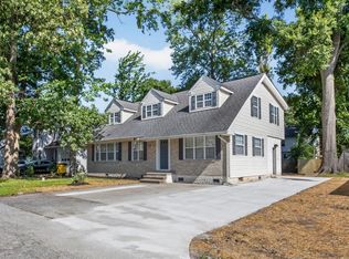 1194 Oak Ave, Shady Side, MD 20764