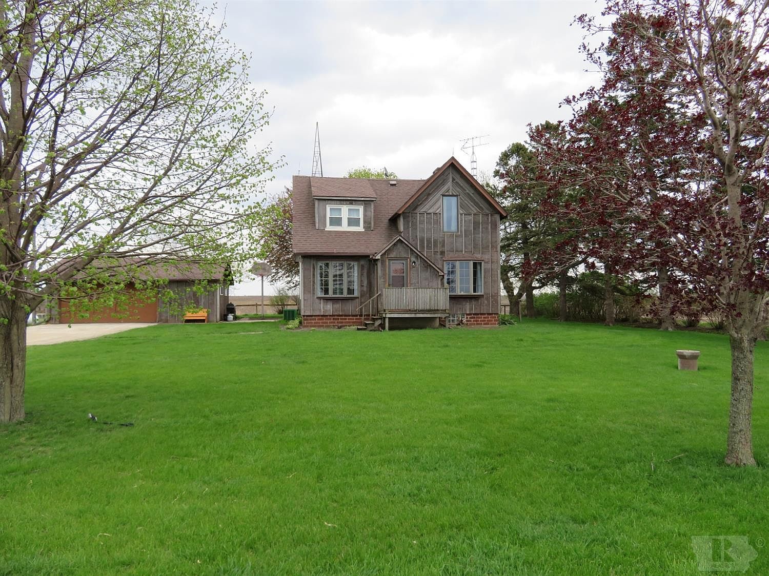 1666 Madison Ave, Clarion, IA 50525 Zillow