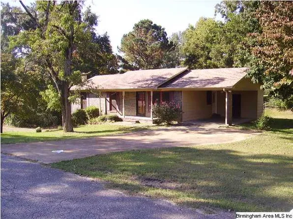 800 3rd St SE, Graysville, AL 35073