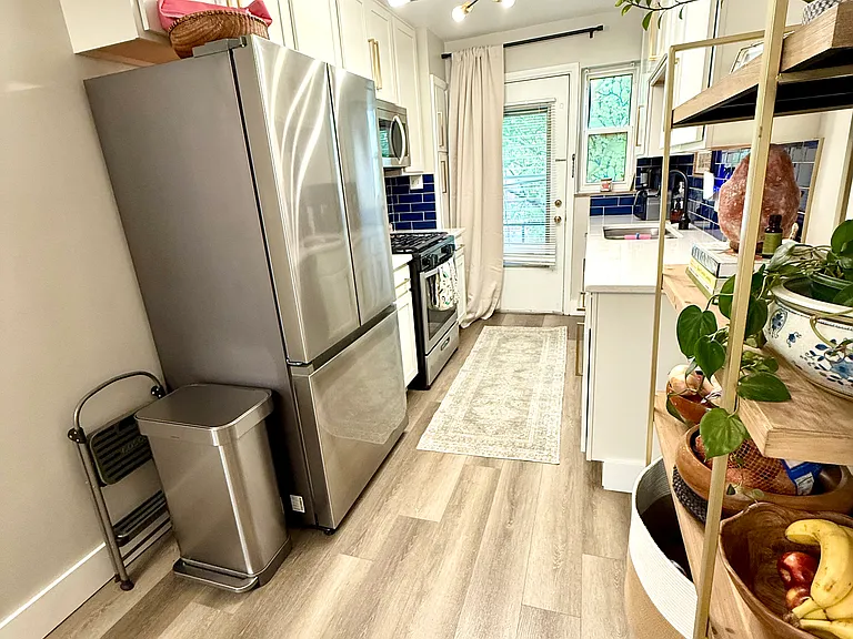 1686 Westwood Ave #D — Photo 4