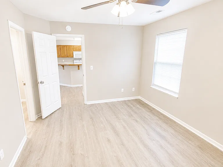1306 Godas Dr — Photo 14