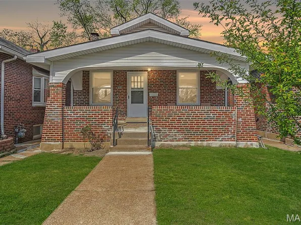 2225 Richert Pl, Saint Louis, MO 63143