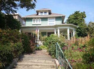 1562 E Garfield St, Seattle, WA 98112