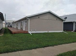 812 Adams Ave #2, Harvey, ND 58341