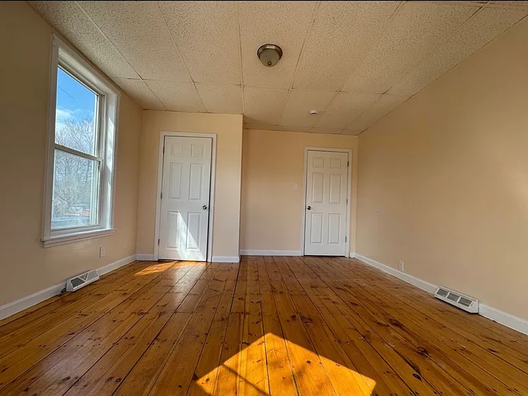 856 Valley St #1 — Photo 8
