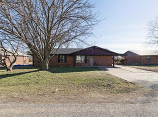 909 W Chickasaw Ln, Stillwater, OK 74075