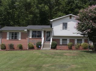 600 Park Ln, Fultondale, AL 35068