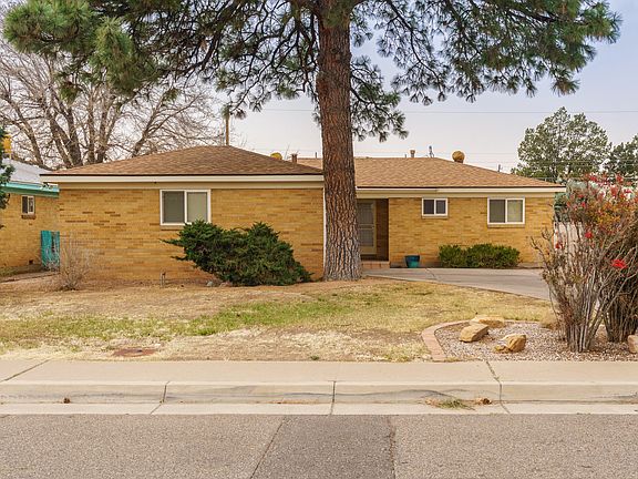 2nd image of 2713 Cardenas Dr NE