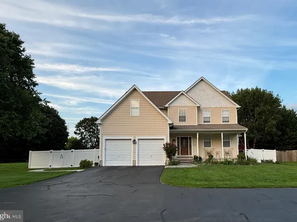 68 Grandview Dr, Magnolia, DE 19962