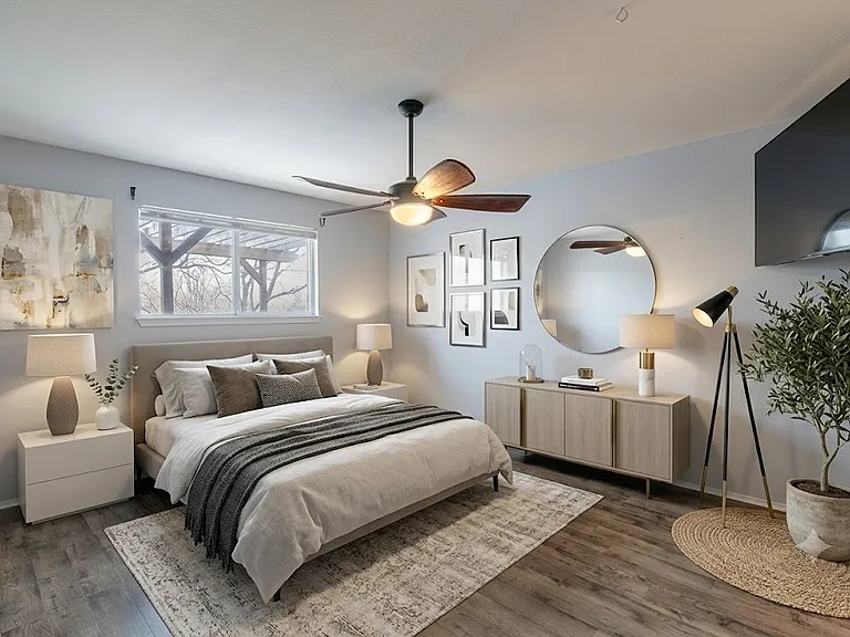 Primary suite located on the bottom floor