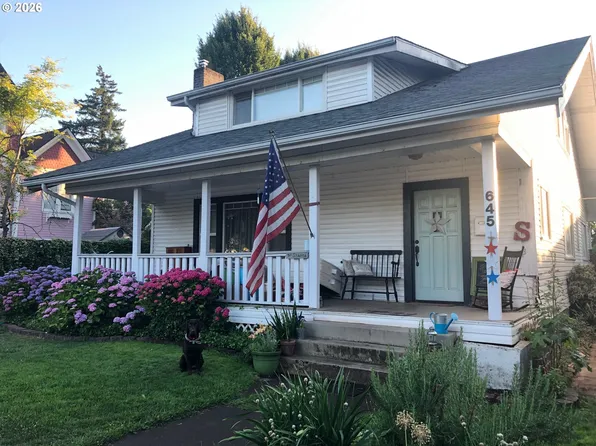 645 Juniper St, Junction City, OR 97448