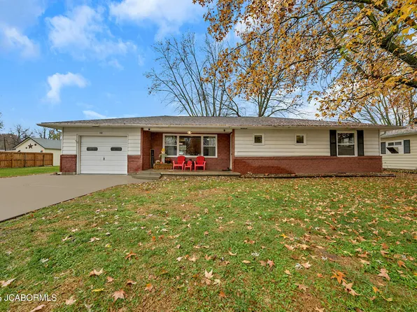 112 Walnut St, Tipton, MO 65081