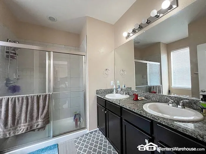 25104 E Pinewood Pl — Photo 5