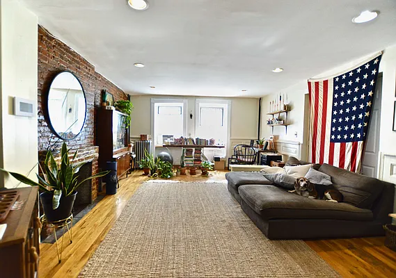 Rented by Rental Solutions Inc | media 11