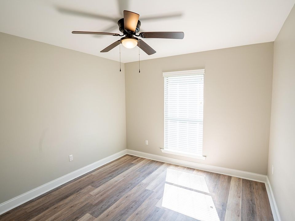 1002 W University Ave Hammond LA | Zillow